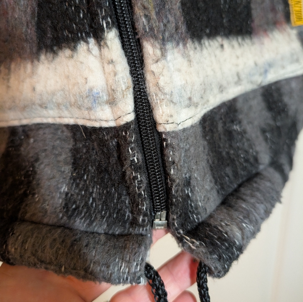 Vintage Molina Indian Sweater Jacket Artesanias Zip Up Men's Gray Black tribal - Picture 7 of 11